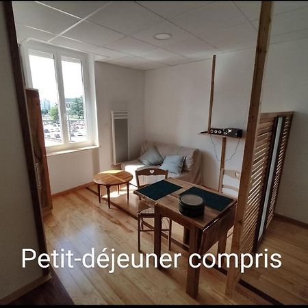 Studio Sympa Avec Petit Dejeuner Entre Canal Et Loire ロアンヌ エクステリア 写真