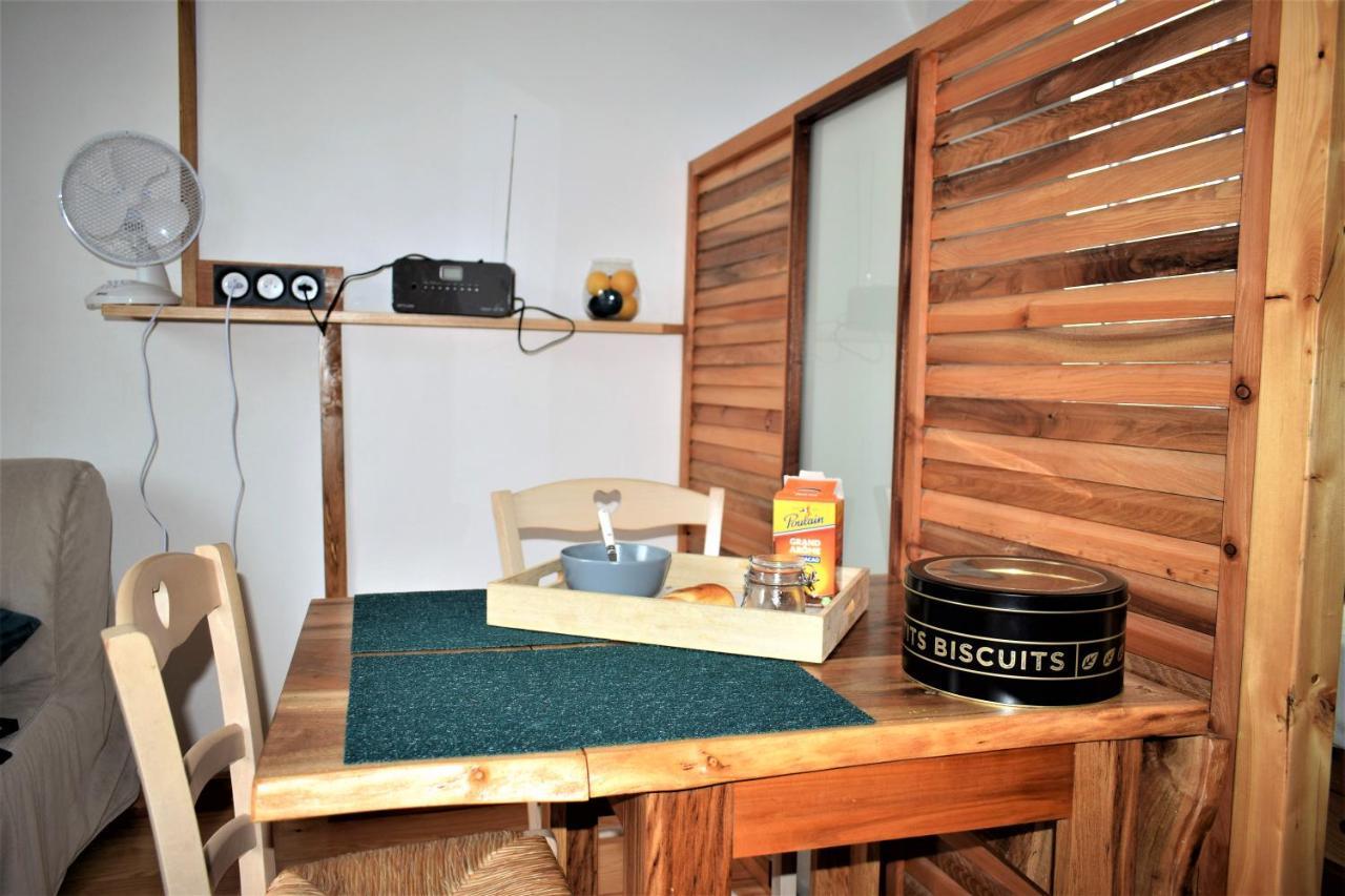 Studio Sympa Avec Petit Dejeuner Entre Canal Et Loire ロアンヌ エクステリア 写真